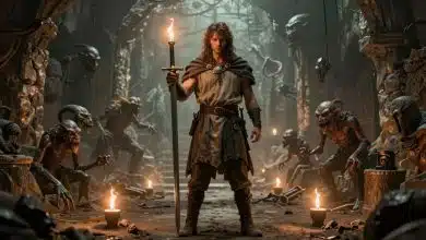 Aventureiro com espada e capa diante de uma masmorra sombria, iluminada por tochas, com criaturas ameaçadoras e ruínas antigas ao fundo